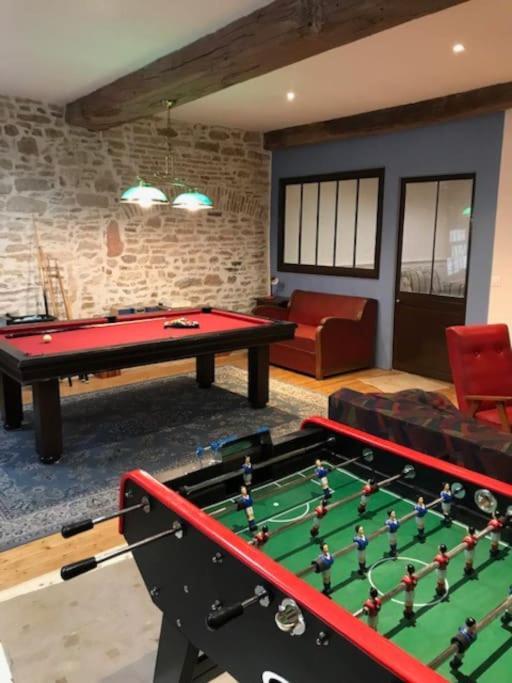 La Maison De Lea, Chambres D'Hotes De 14 Couchages Tournus Eksteriør billede