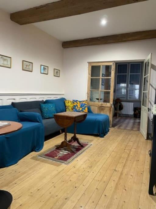 La Maison De Lea, Chambres D'Hotes De 14 Couchages Tournus Eksteriør billede