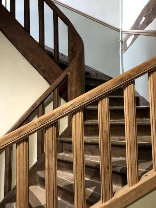 La Maison De Lea, Chambres D'Hotes De 14 Couchages Tournus Eksteriør billede