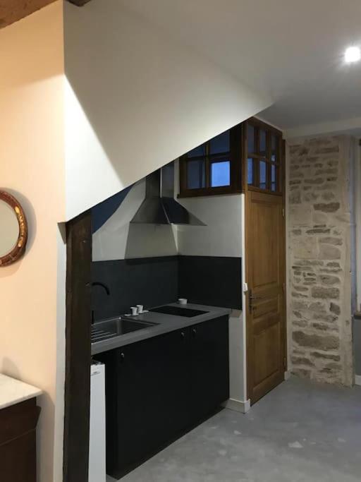 La Maison De Lea, Chambres D'Hotes De 14 Couchages Tournus Eksteriør billede